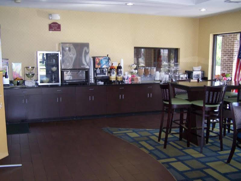 凯艺酒店 Kenly 外观 照片